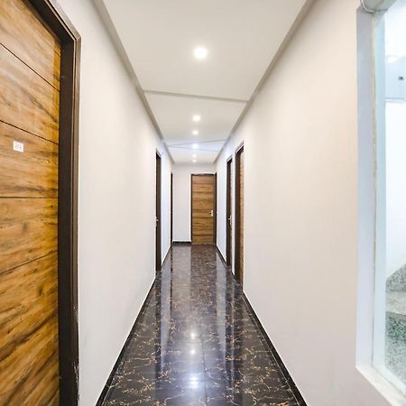 Fabhotel F9 Sector 19 Noida Zewnętrze zdjęcie