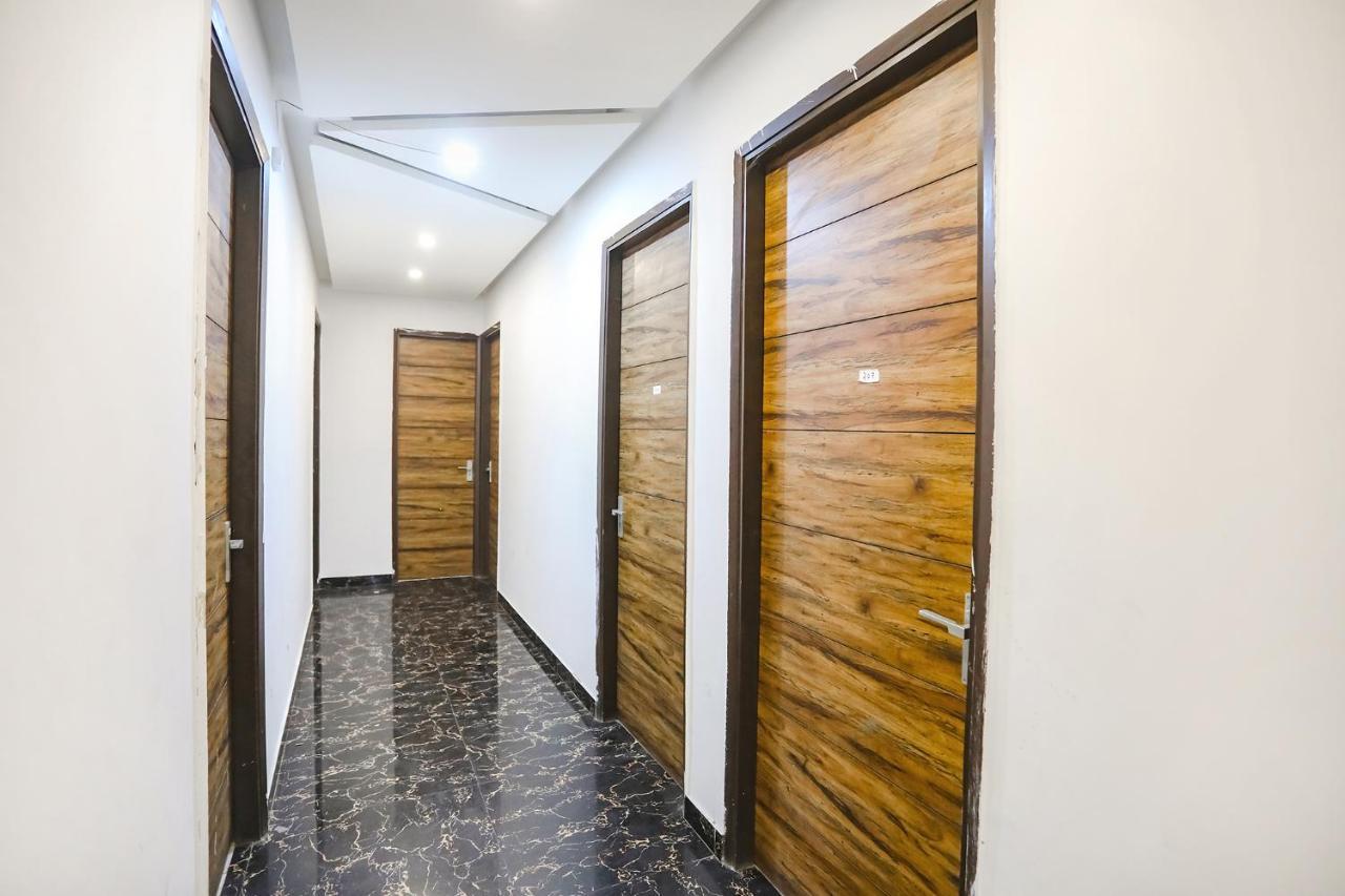 Fabhotel F9 Sector 19 Noida Zewnętrze zdjęcie
