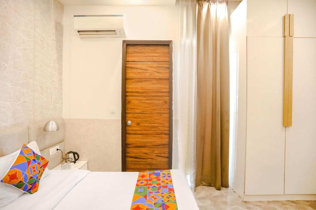 Fabhotel F9 Sector 19 Noida Zewnętrze zdjęcie