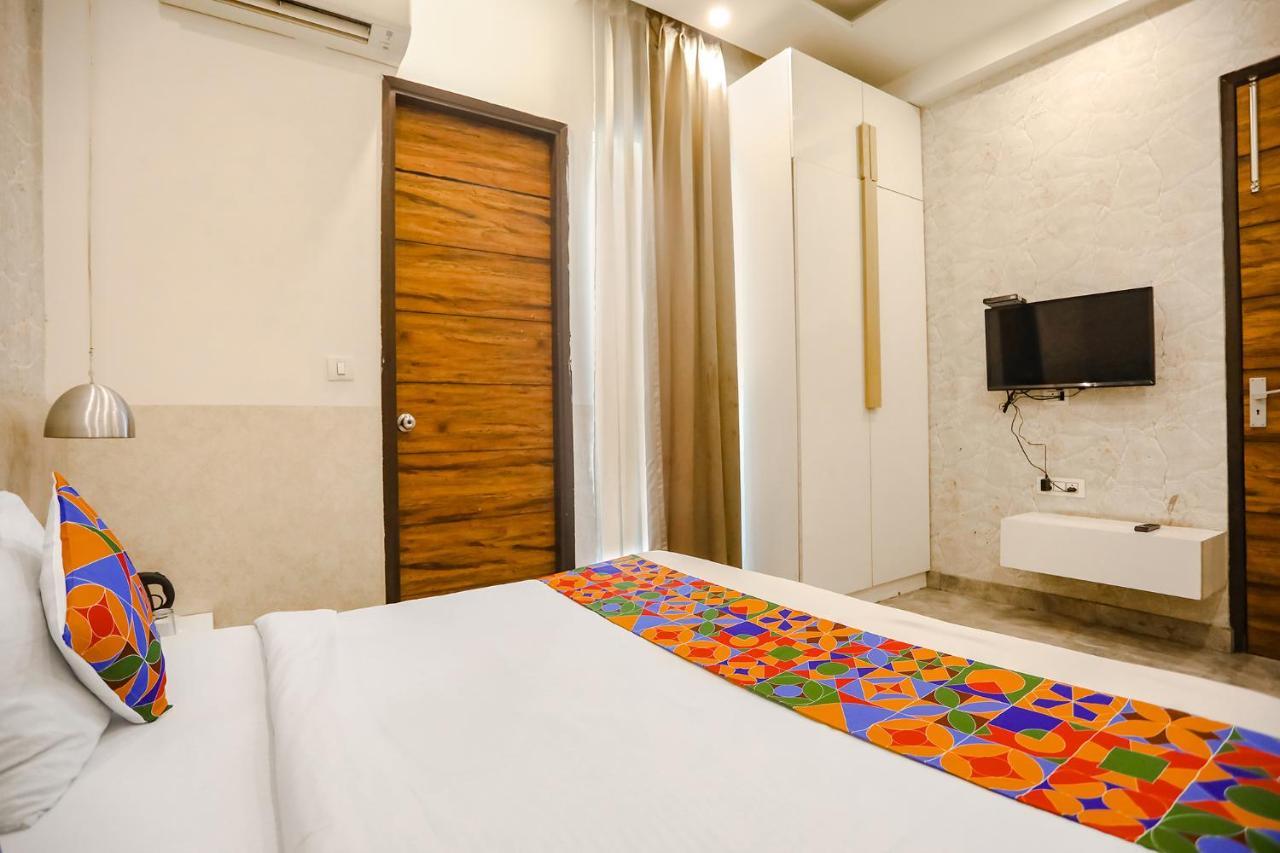 Fabhotel F9 Sector 19 Noida Zewnętrze zdjęcie